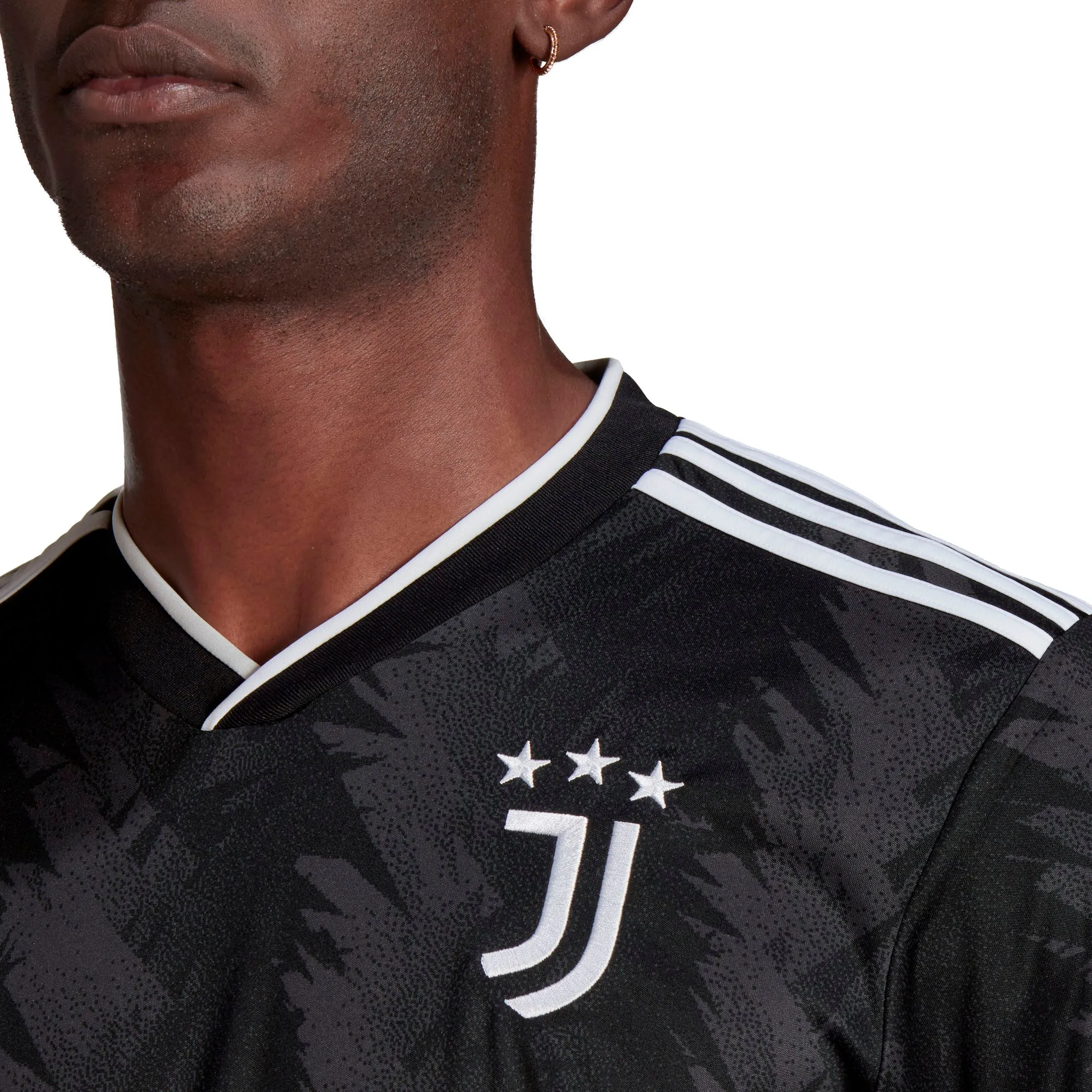 adidas Men's Juventus 22/23 Away Jersey | HD2015