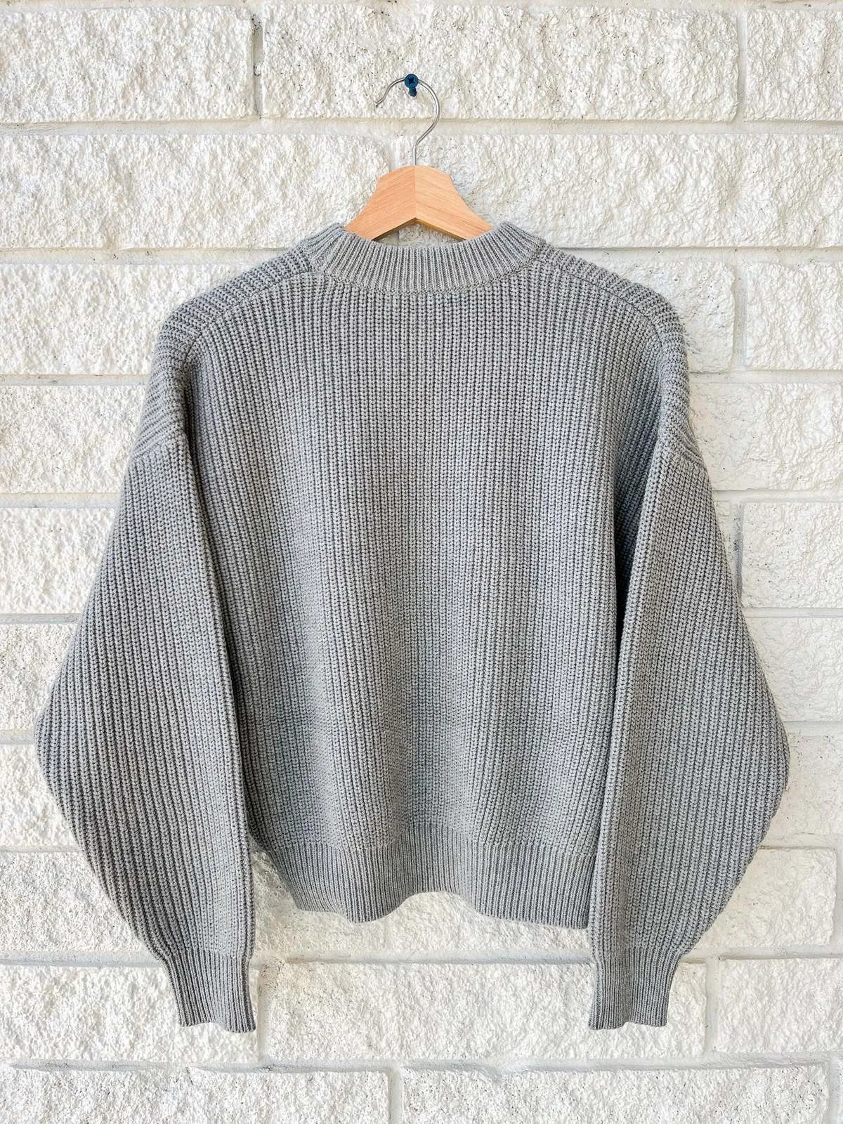 Konan Sweater - Heather Grey