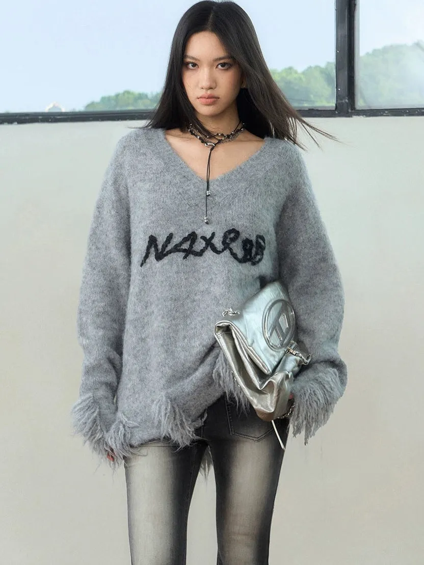 OverSize V-neck Logo Sweater