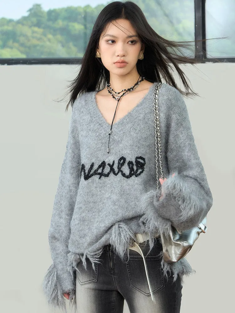 OverSize V-neck Logo Sweater