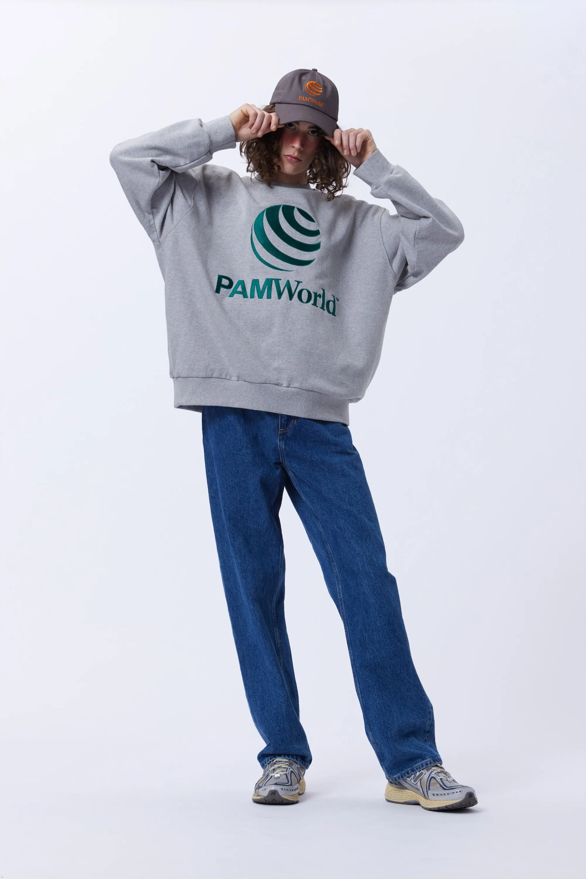 P.A.M. WORLD CREW NECK SWEAT