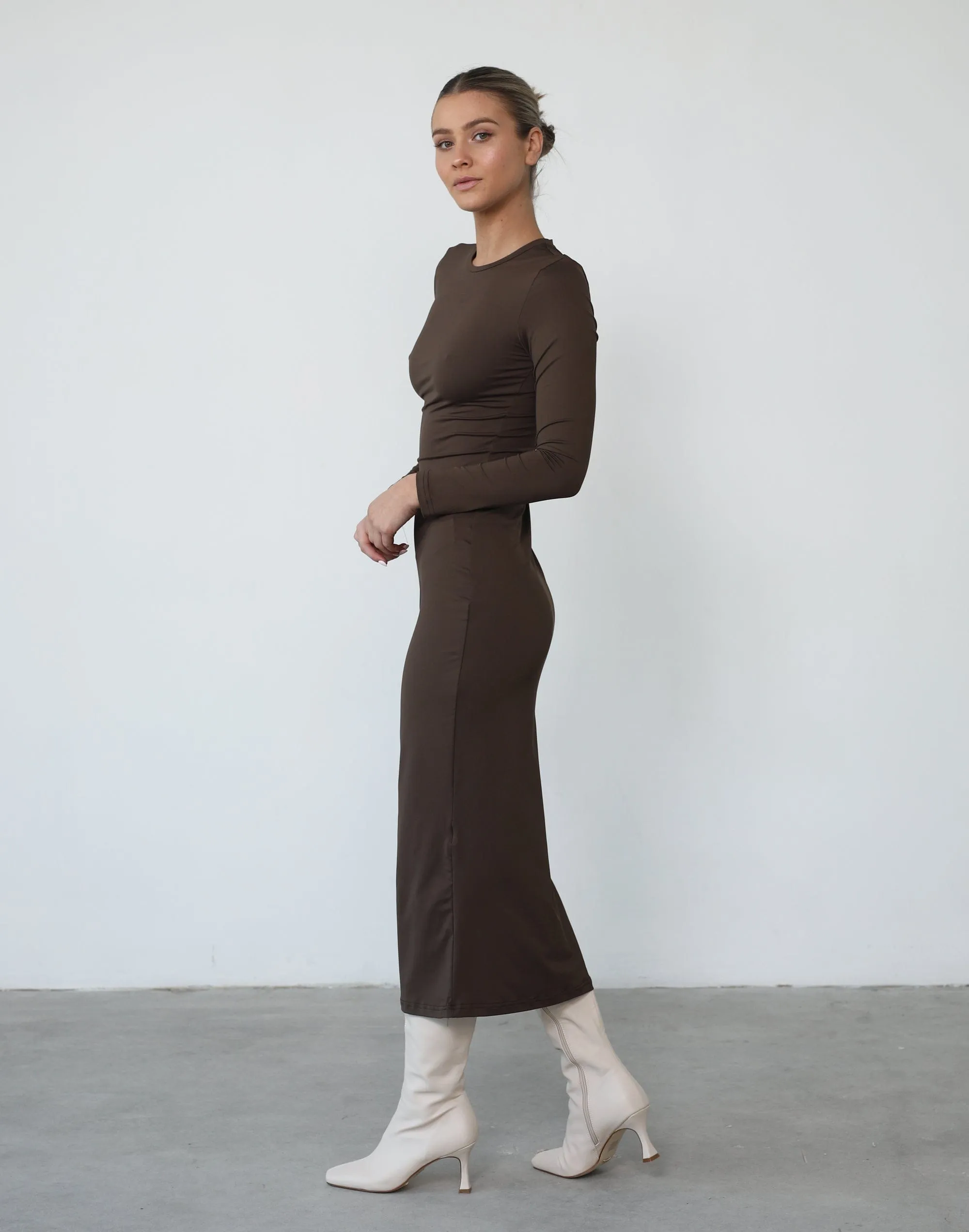 Shontae Long Sleeve Maxi Dress (Brown)