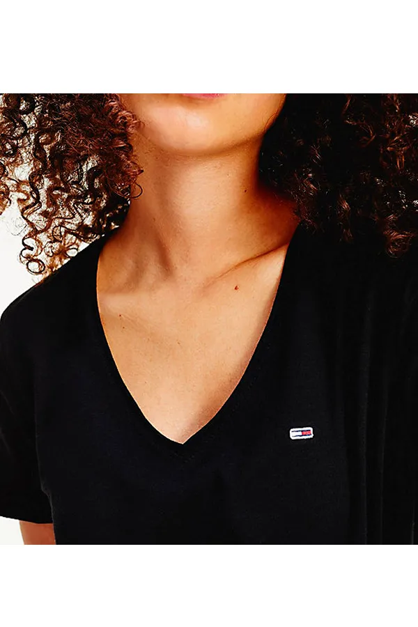 Tommy Hilfiger Women V-Neck Logo Tee Black