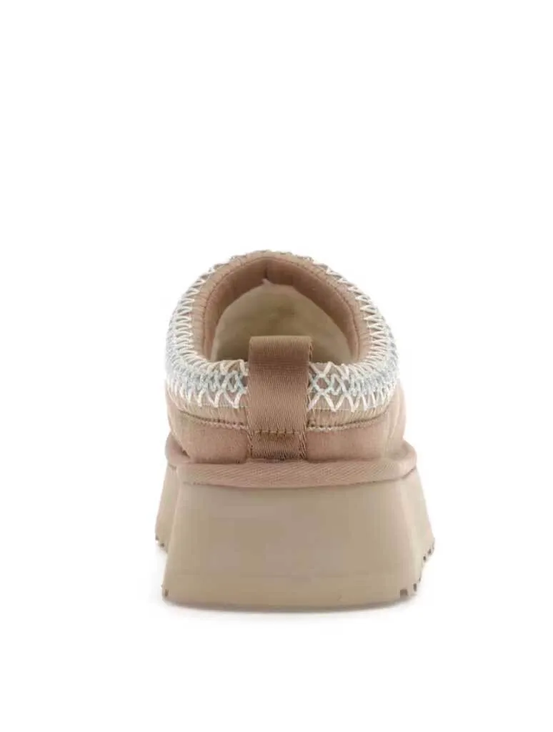 UGG Tazz Slipper in Sand