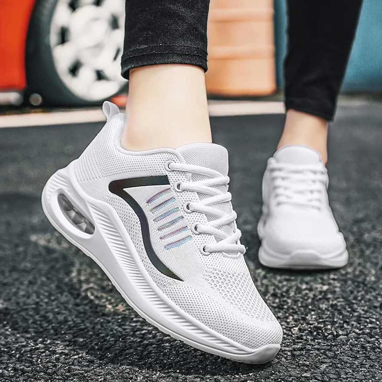 White curve & stripe pattern casual shoe sneaker